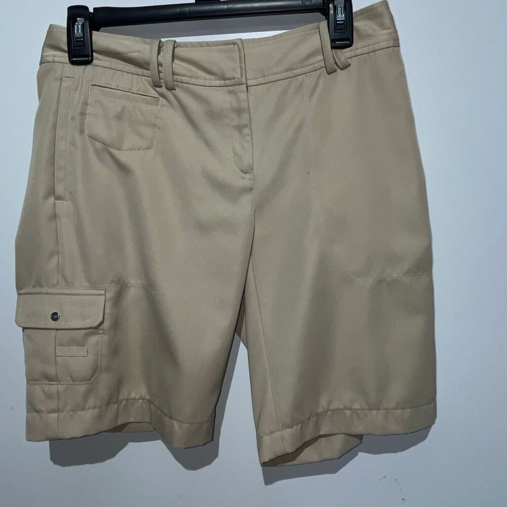 IZOD Women's Beige XFG Indycar Series Cargo Stretch Golf Shorts Size 2